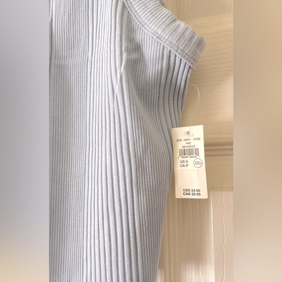 Aerie cropped high neck tank - Picture 2 of 5